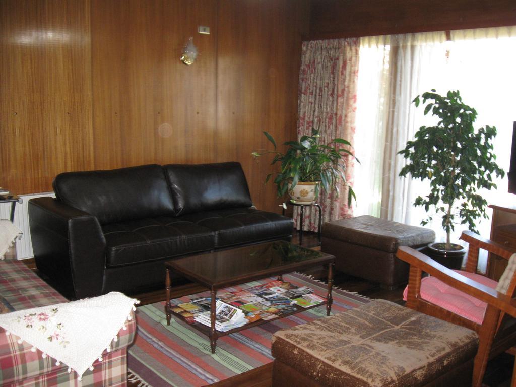 Hostal Entre Araucarias Temuco Extérieur photo